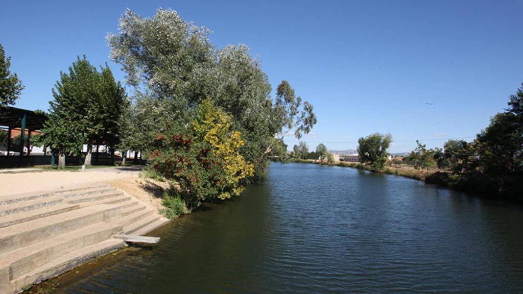 Río Bullaque a su paso por El Robledo (Ciudad Real).