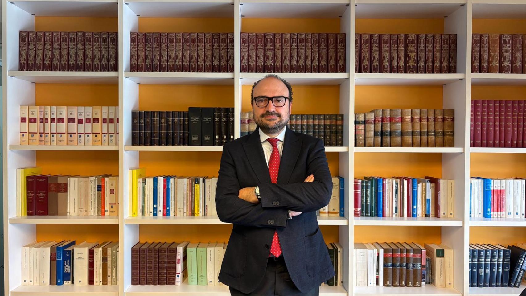 Gaspar Peral, notario.