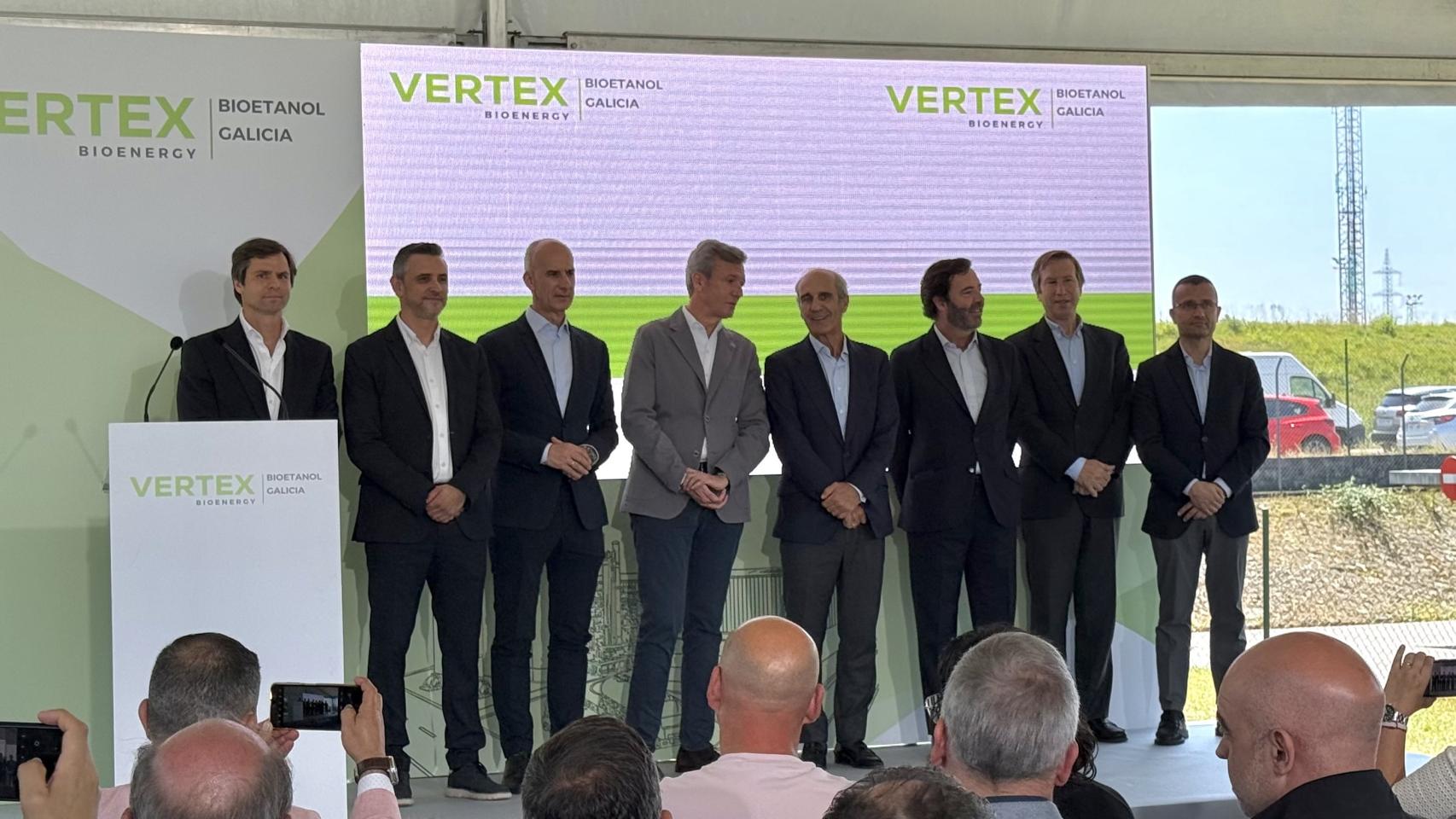 Presentación del proyecto de captación de CO2 de Bioetanol Galicia en Curtis.