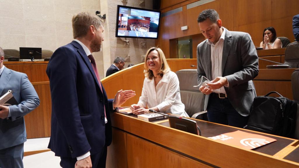 Pilar Alegría, en las Cortes de Aragón
