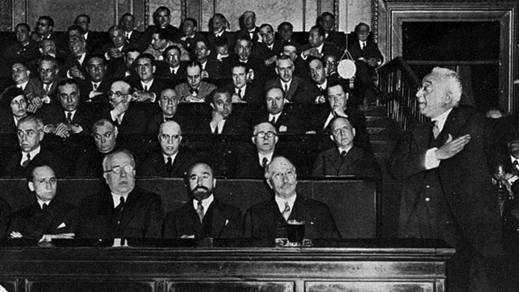 Alcalá Zamora pronuncia  el discurso de apertura  de las Cortes constituyentes el 14 de julio de 1931. Foto: Alfonso / Centro Documental de la Memoria Histórica