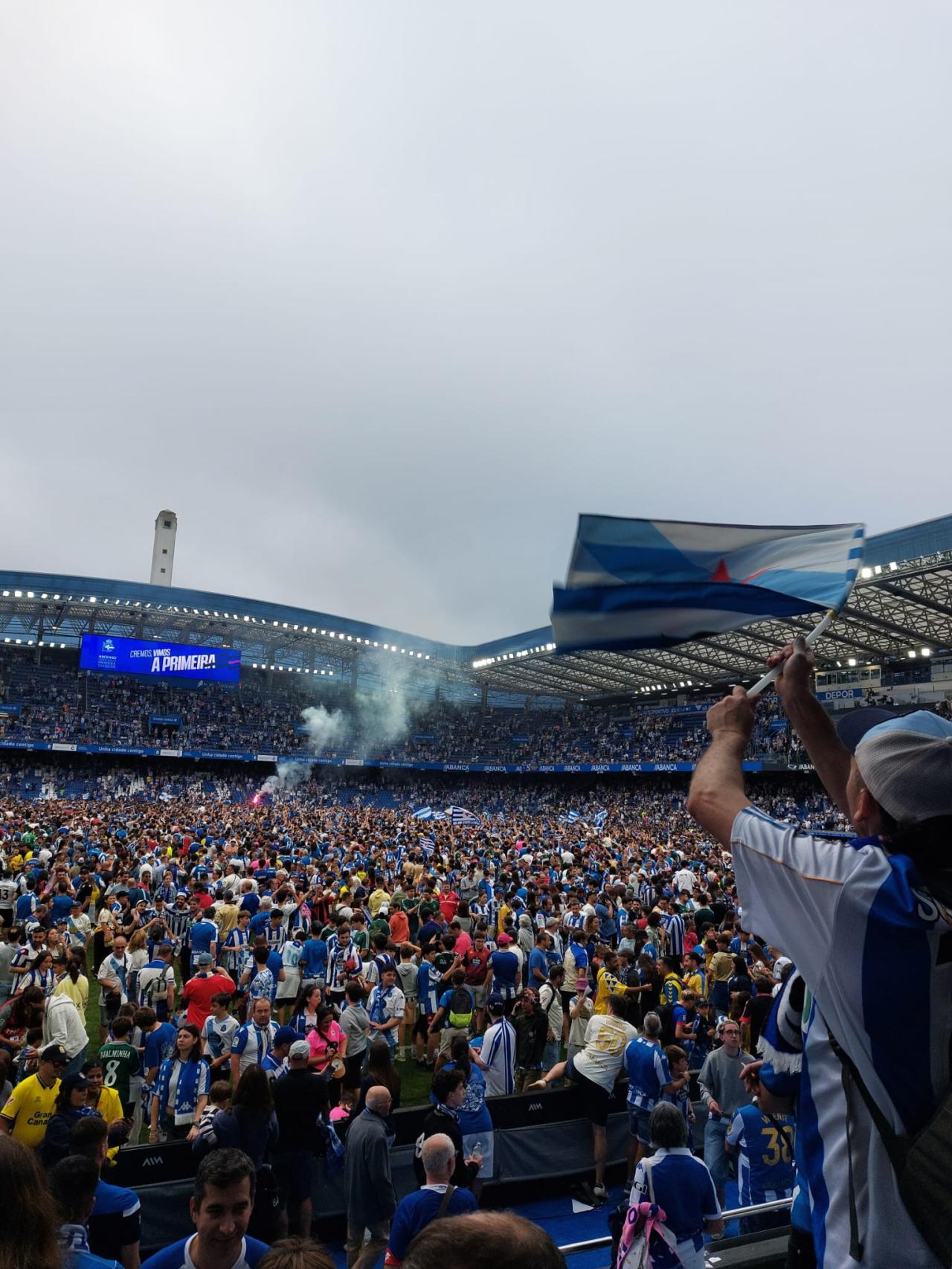 Invasión de campo en Riazor.