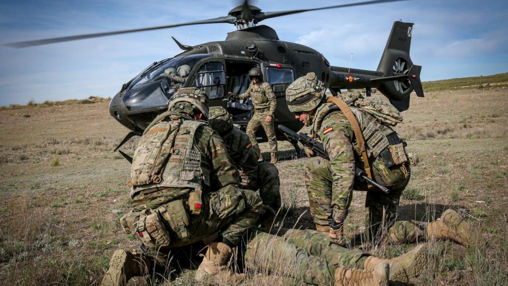 Efectivos de las Fuerzas Armadas durante un ejercicio.