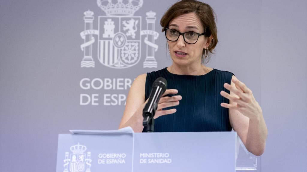 Mónica García durante la presentación del informe en la mañana de este lunes. 