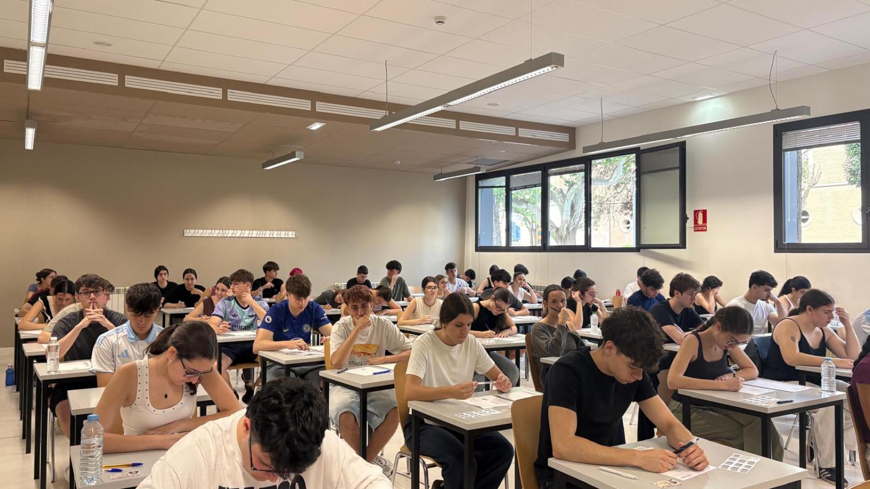 Primer examen de la PAU 2026 en Zaragoza 