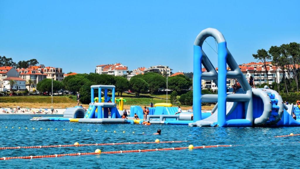 Parque acuático flotante de Sanxenxo (Pontevedra