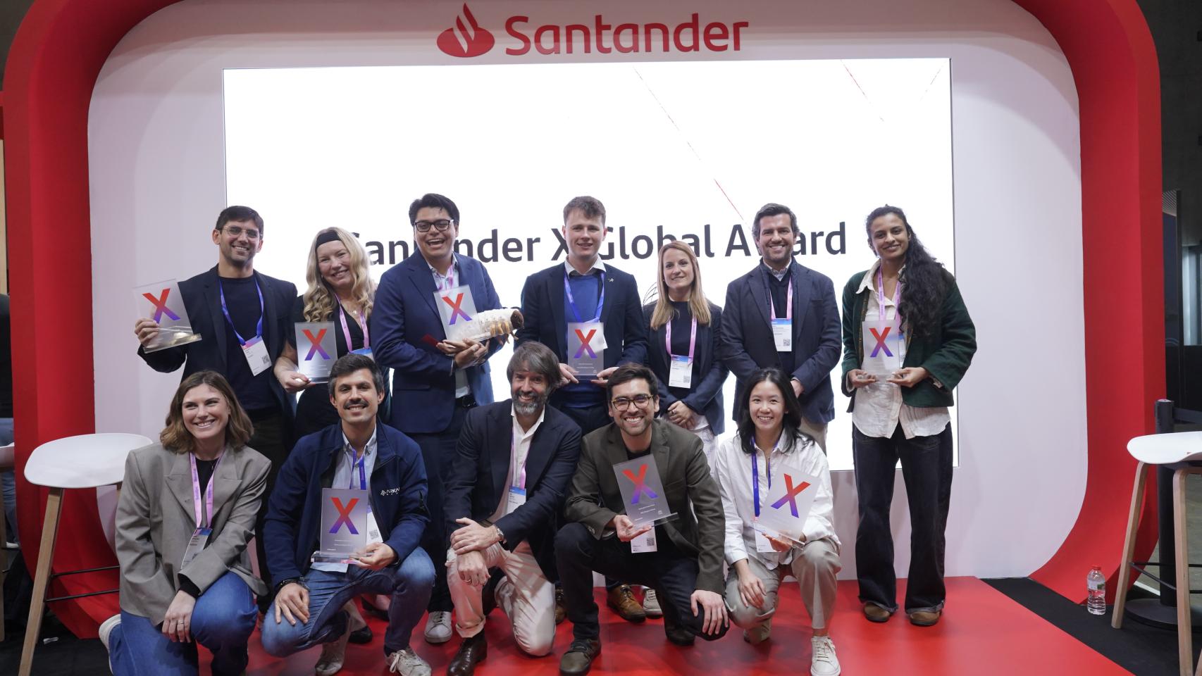 Emprendedores ganadores de Santander X Global Challenge en su última convocatoria.