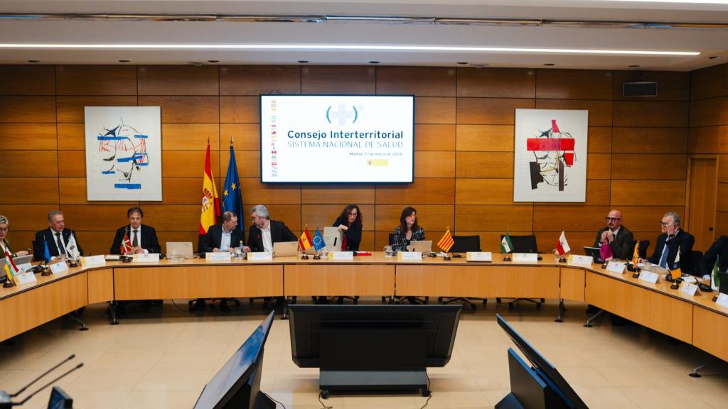 Mónica García, ministra de Sanidad, en el Consejo Interterritorial del SNS del pasado mes de marzo. 