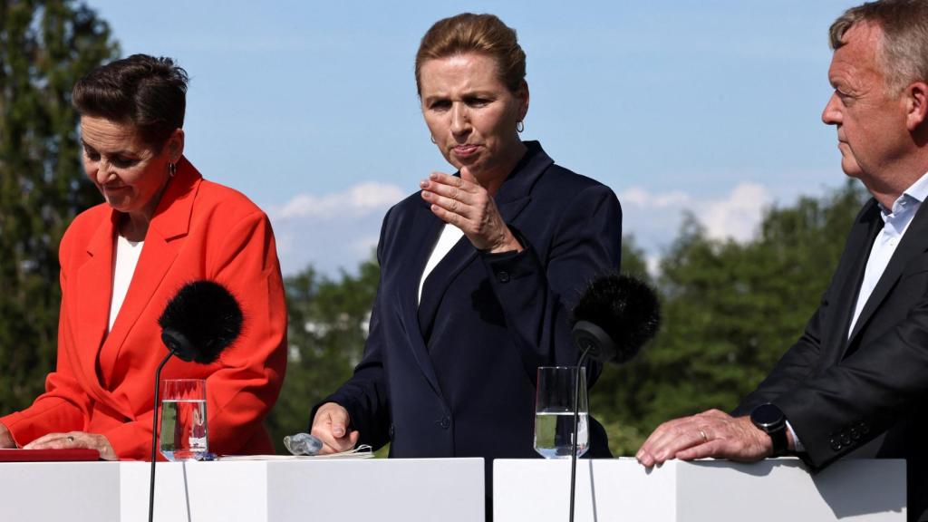 La líder de los Socialdemócratas, Mette Frederiksen, durante una rueda de prensa en Marienborg.