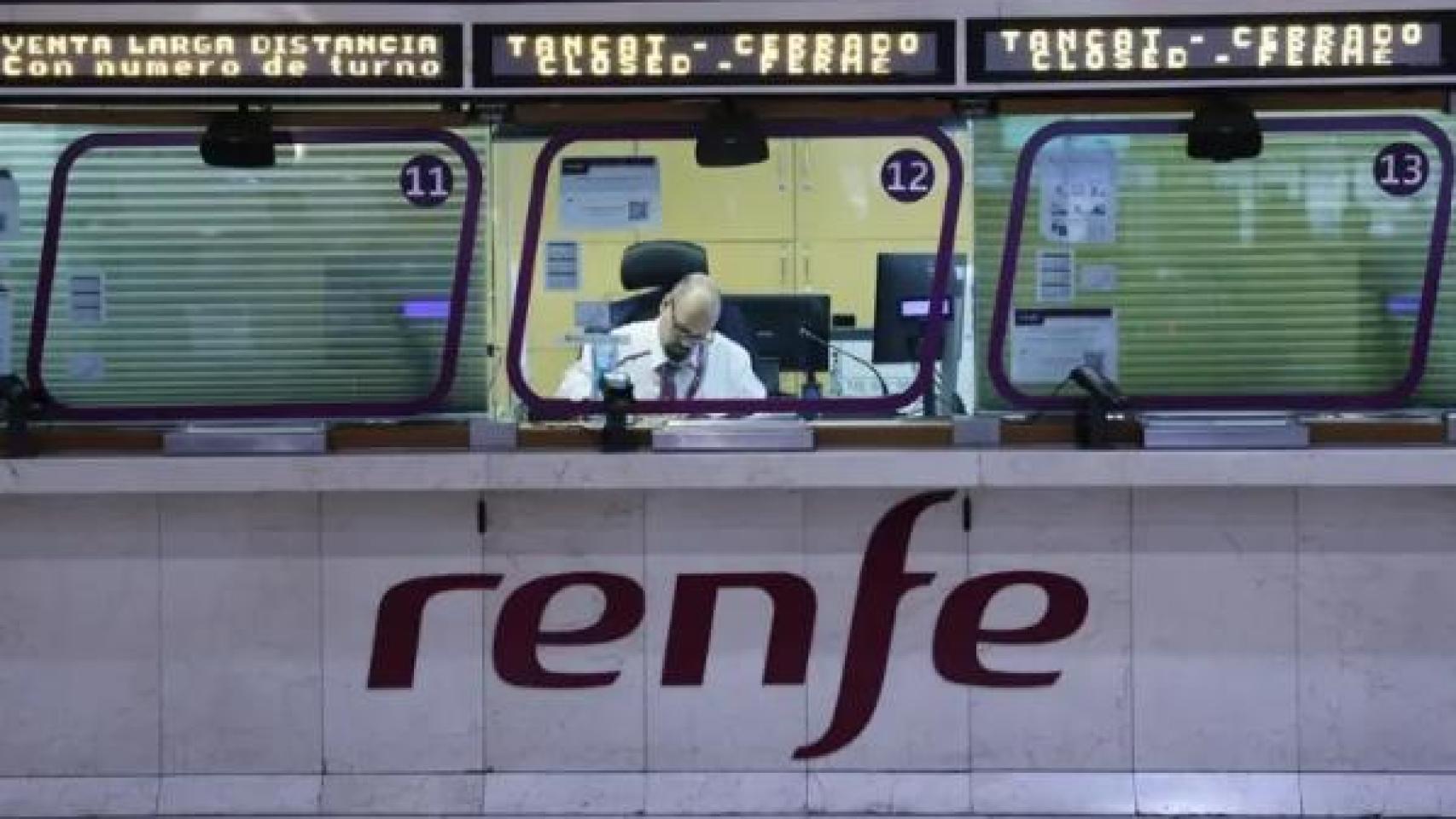 Ventanilla de Renfe. 