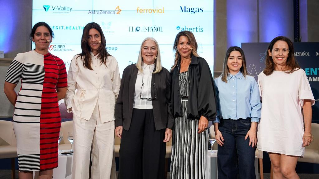 Patricia Aymá Maldonado,, Virginia Sánchez,, Mercedes Wullich, Teresa Pueyo, Andy Aguilar e Itzal Arbide.
