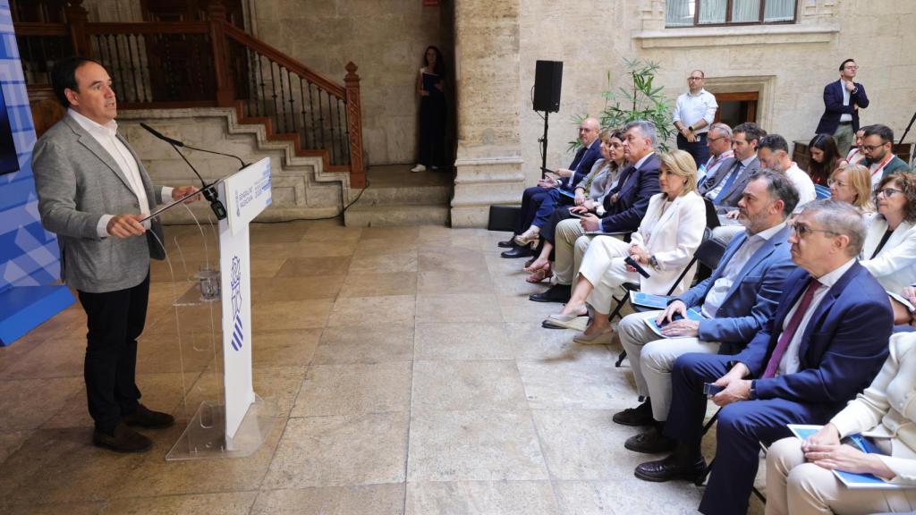 El presidente de la Generalitat, Pérez Llorca.