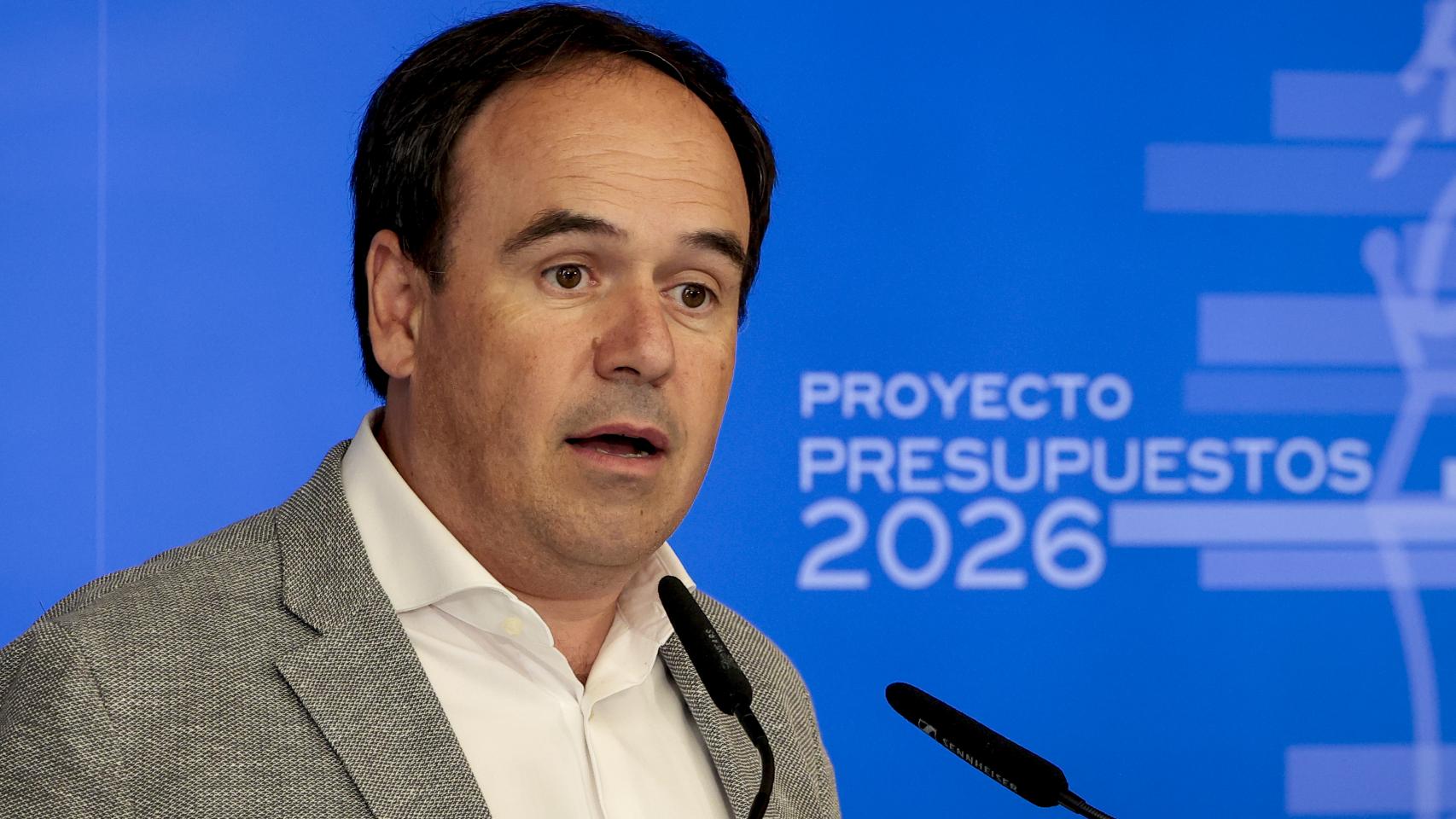 El presidente de la Generalitat, Juanfran Pérez Llorca, tras el pleno del Consell que aprobó el proyecto de ley de Presupuestos. Efe / Biel Aliño
