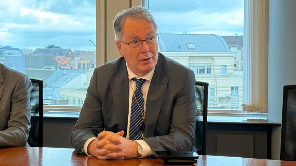 El parlamentario popular considera que Europa llega tarde a un debate que considera imprescindible: definir qué relación quiere mantener con Rusia una vez concluya la guerra.