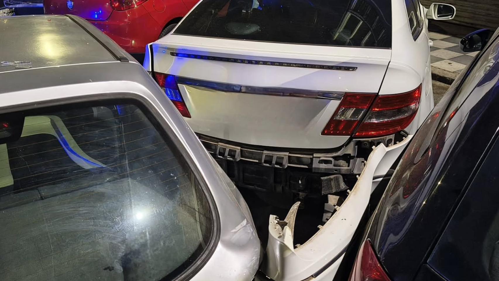 Vehículos accidentados en la Calle Jorge Torner.