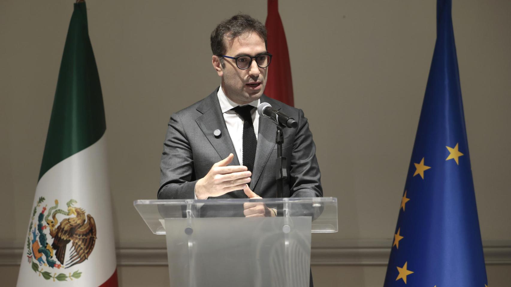  Sheinbaum se reúne con el vicepresidente español Cuerpo en el Palacio Nacional