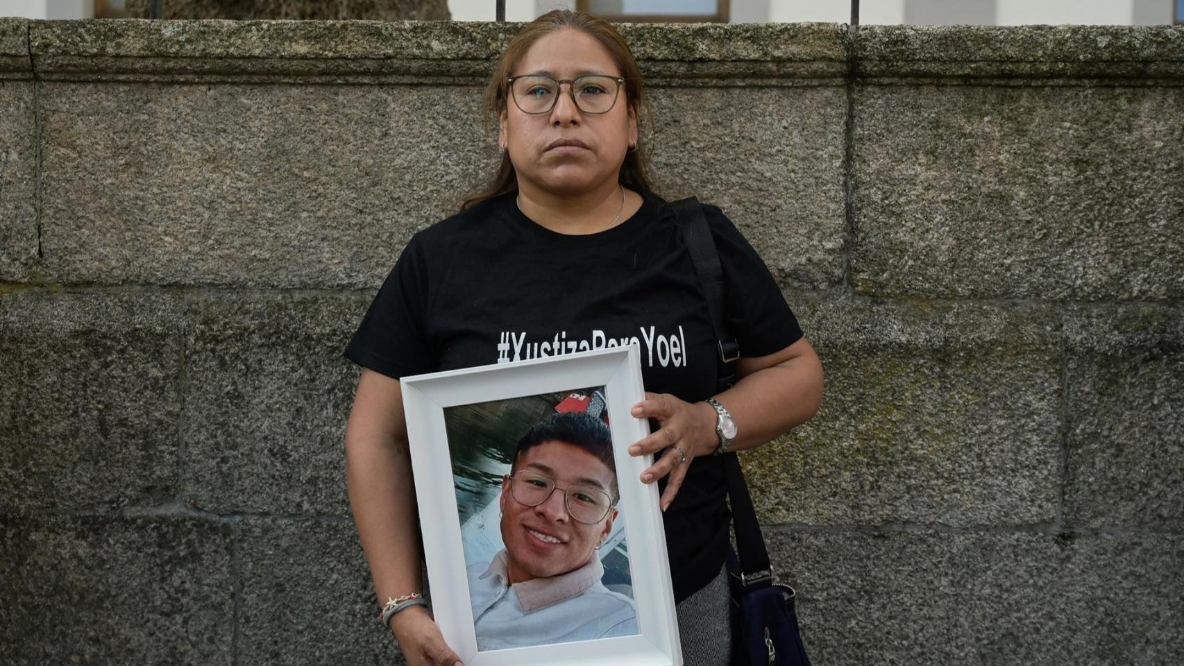 Maritza Yovana Gómez, madre de Yoel Quispe durante el primer día del juicio en la Audiencia Provincial de A Coruña