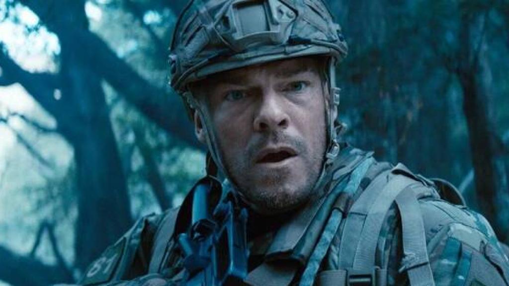 Alan Ritchson en 'Máquina de guerra'