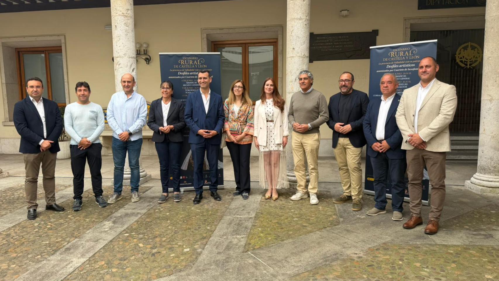 Presentación de 'Escenario Rural de Castilla y León: la provincia de Valladolid viste su patrimonio', que llevará a 8 localidades el desfile de 13 vestidos lienzo de Rosana Largo
