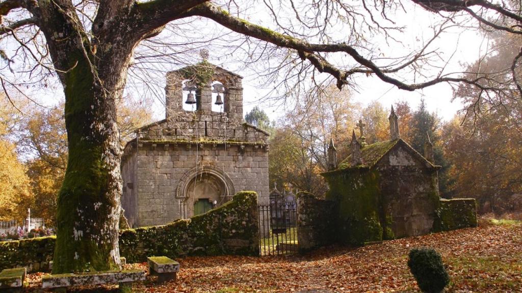 Igrexa de San Mamede de Moles, en Boborás (Ourense)