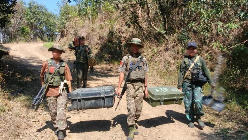 Guerrilleros de la Mon State Army, en Myanmar.