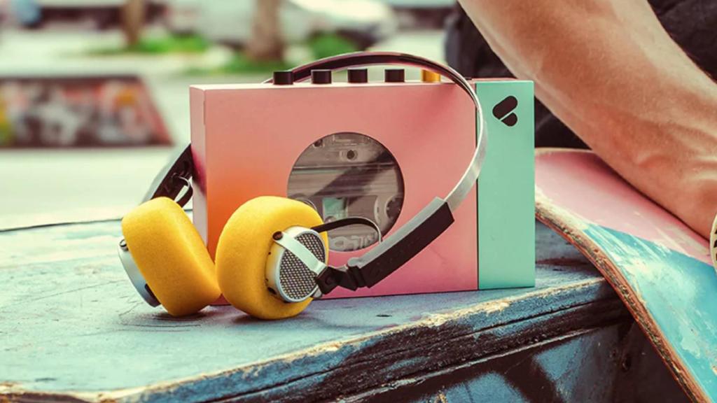 Los nuevos auriculares Freddie de We Are Rewind.