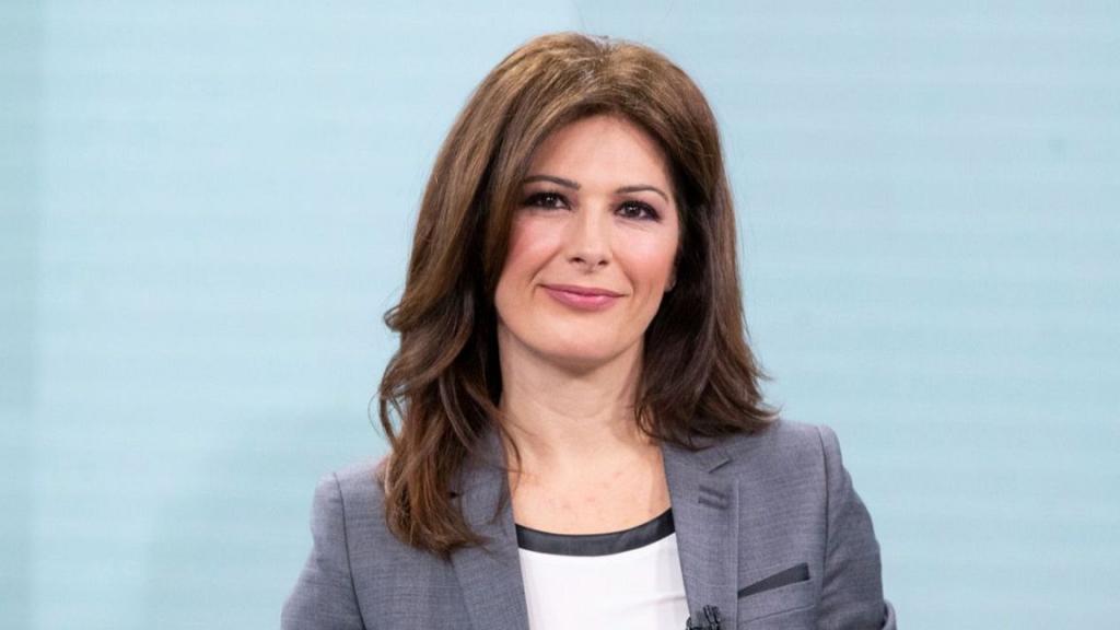 Lara Siscar presentará el evento con el Papa León XIV en el Movistar Arena junto a Carlos Franganillo.