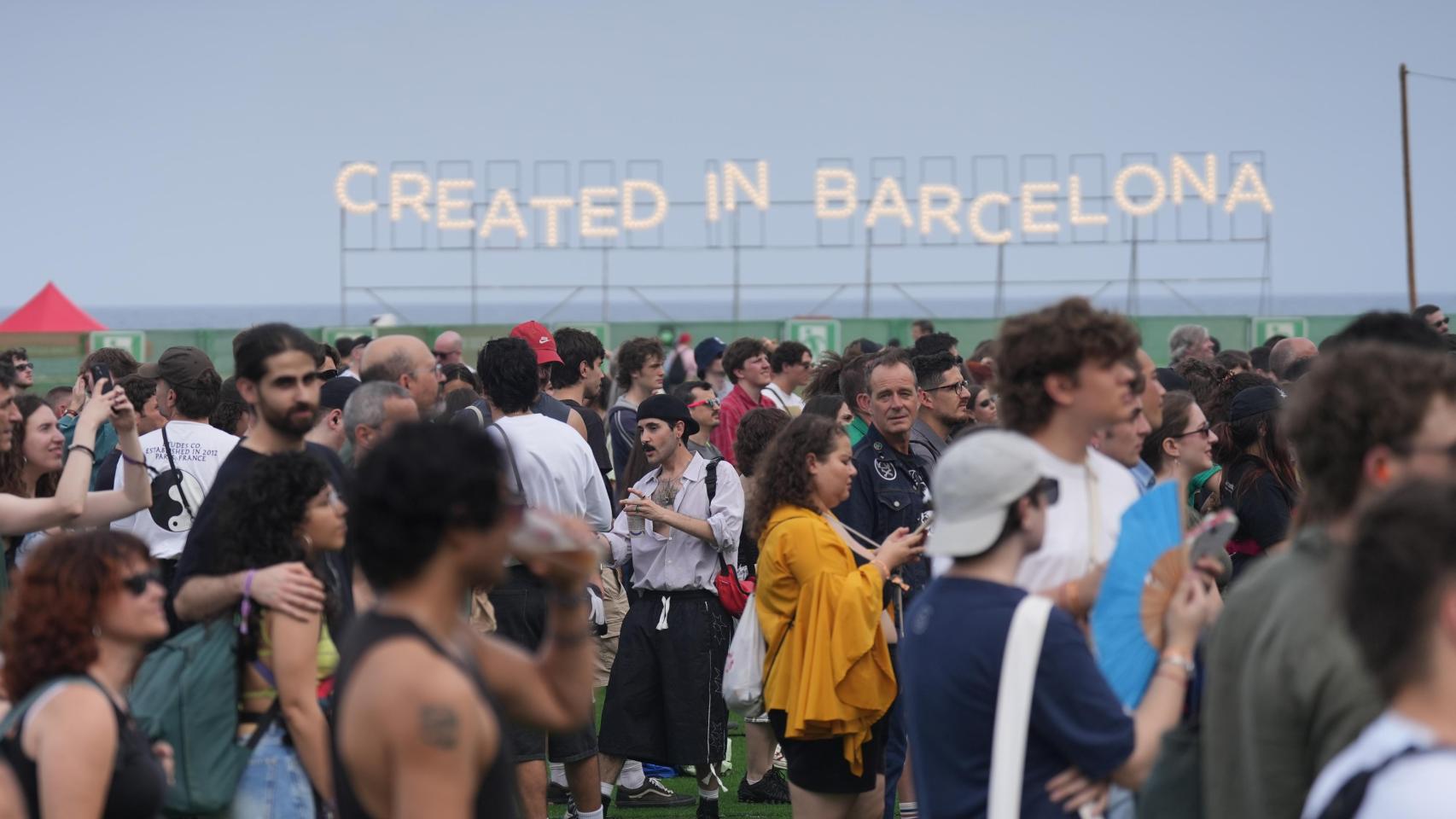 Imágenes de la primera jornada de Primavera Sound en el Parc del Forum. Foto: David Zorrakino / Europa Press
