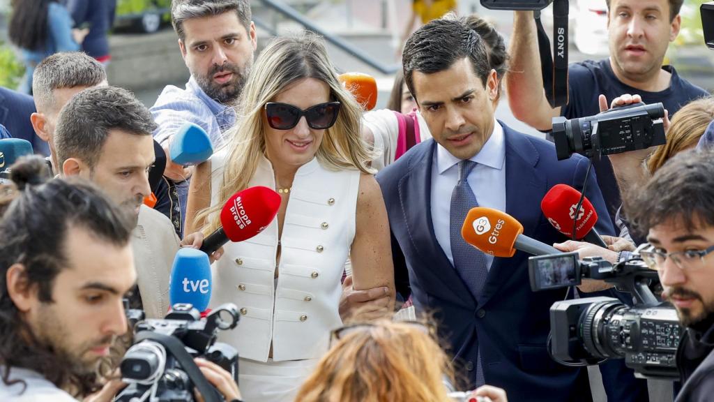 El actor y su pareja mantienen su inocencia.