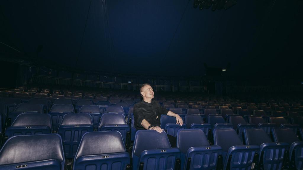Michael Smith en el interior de la carpa del Circo del Sol en Málaga.