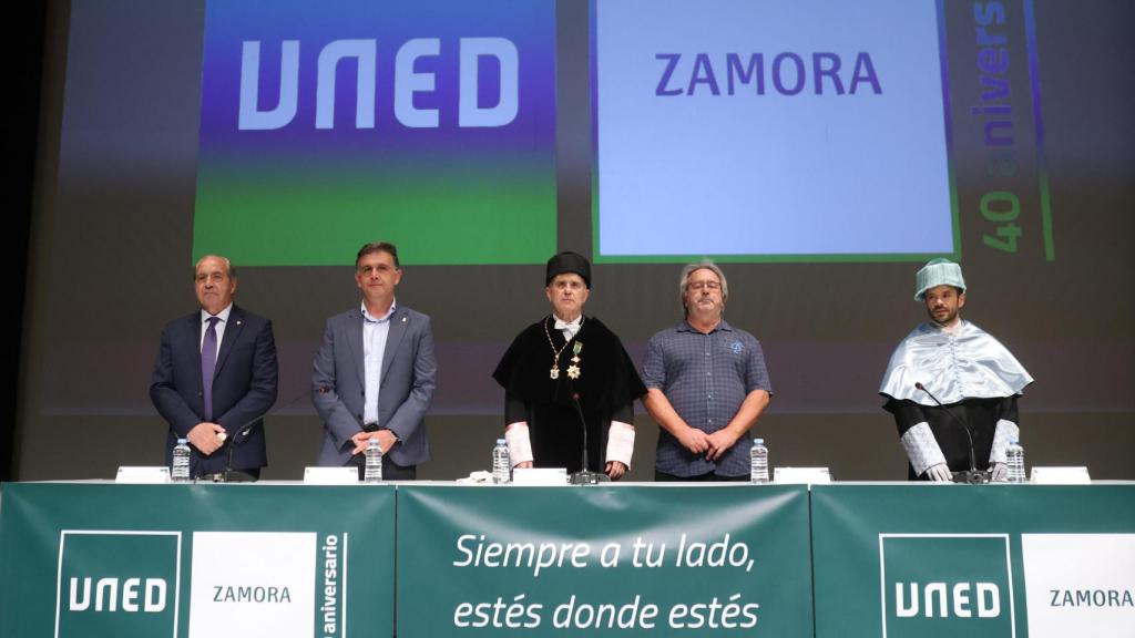 Clausura del Curso Académico 2025-2026 de la UNED. Participa el rector de la Uned, Ricardo Mairal.