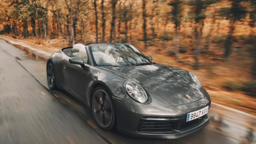Una de las imágenes realizadas por Álex Varo para Porsche