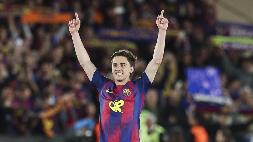 Gavi durante un partido con el FC Barcelona