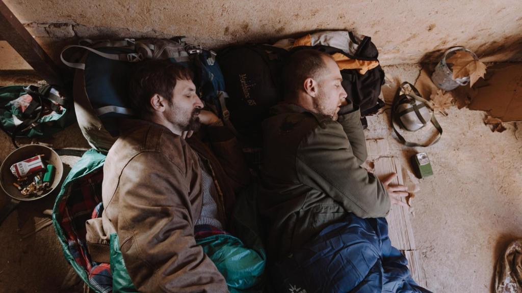 José Manuel Poga y Julián Vilagrán protagonizan la serie '33 días'.
