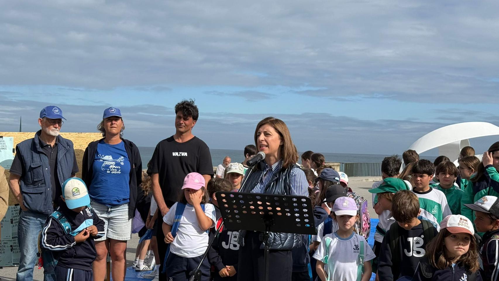 La conselleira de Medio Ambiente, Ángeles Vázquez, durante el acto del Día Mundial de los Océanos celebrado en la Coraza del Orzán