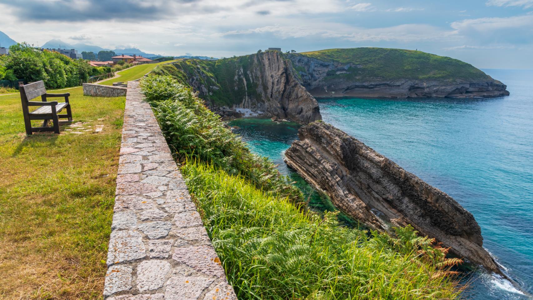 Paseo de San Pedro, Llanes.