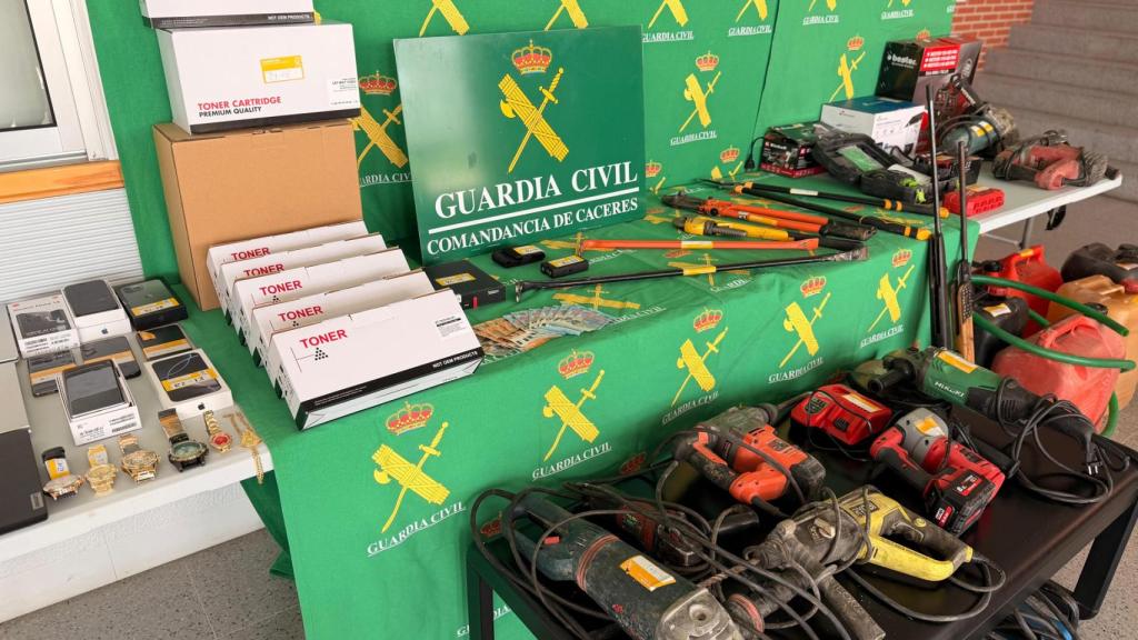 Botín sustraído por la Guardia Civil tras desarticular a la bande que operaba en Extremadura.