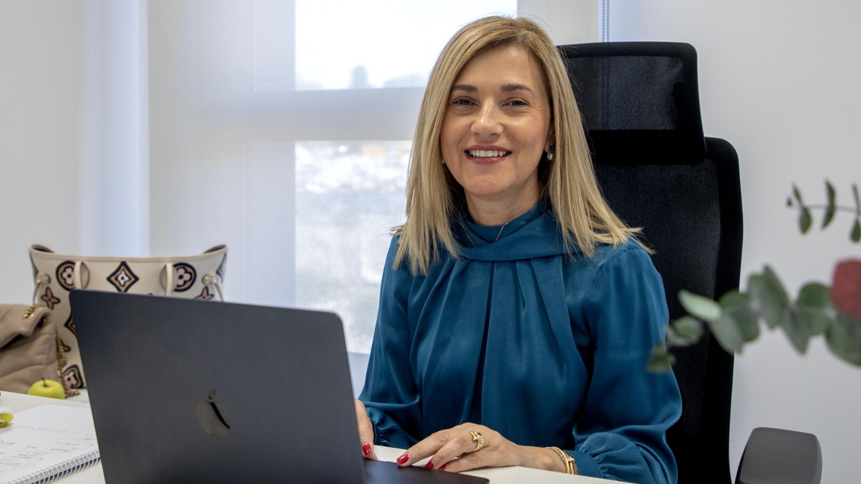 María Victoria Mateos, jefa de la Unidad de Hematología del Complejo Asistencial Universitario de Salamanca, profesora titular de la Usal y presidenta de la Sociedad Española de Hematología y Hemoterapia.