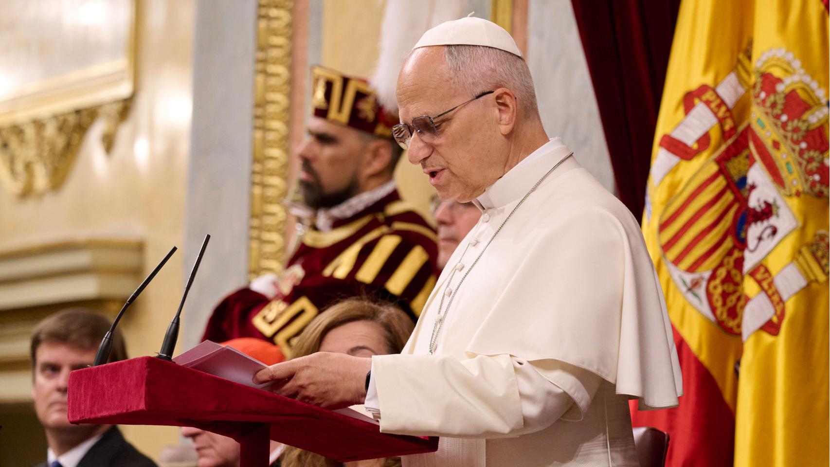 El Papa León XIV en el Salón de Sesiones del Congreso.