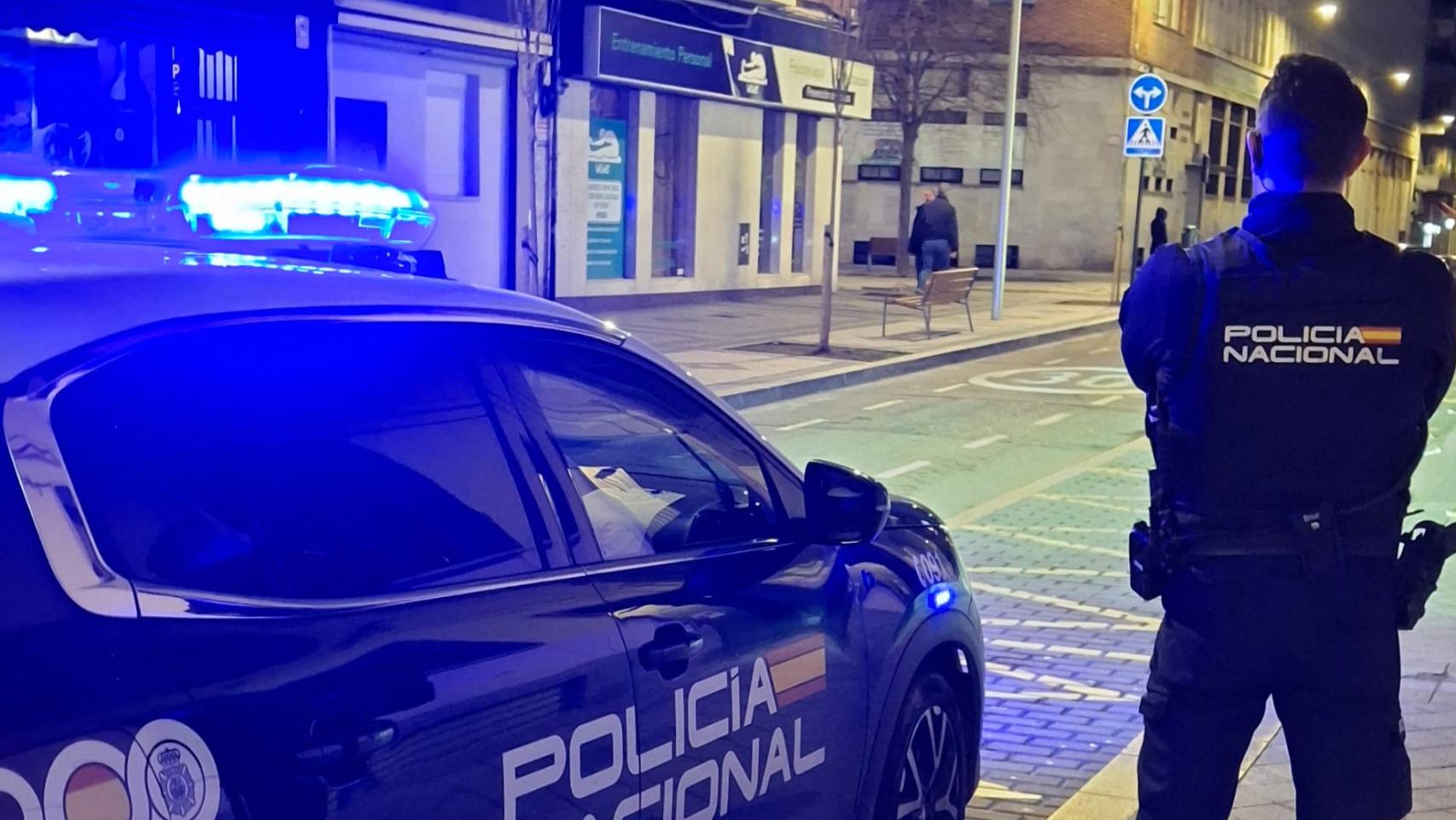 Agente de la Policía Nacional en Valladolid