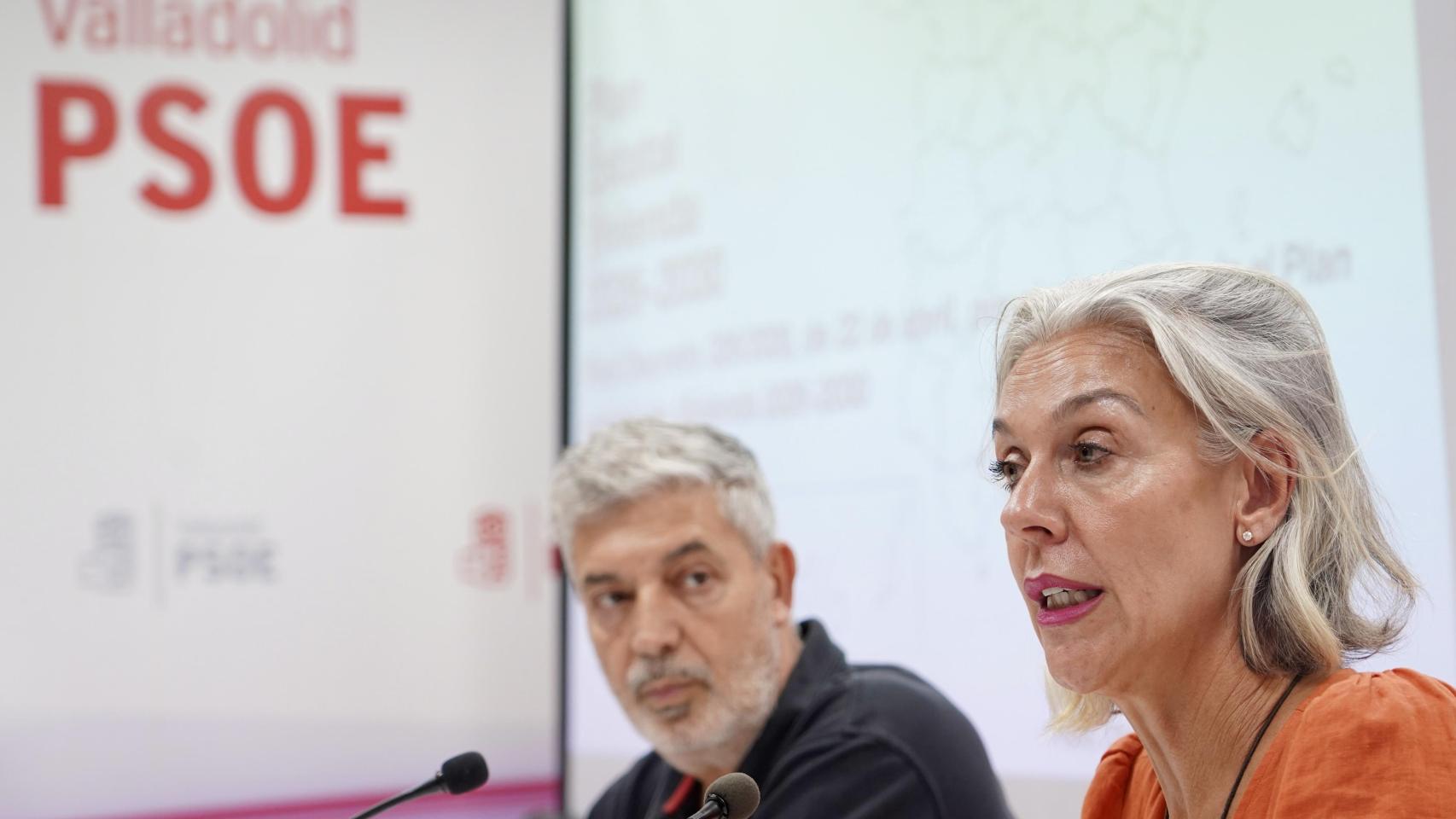 Miriam Chacón / ICAL. La secretaria de Vivienda del PSOECyL, Ana Casado, mantiene una reunión de trabajo con alcaldes y portavoces del PSOE de Valladolid. 