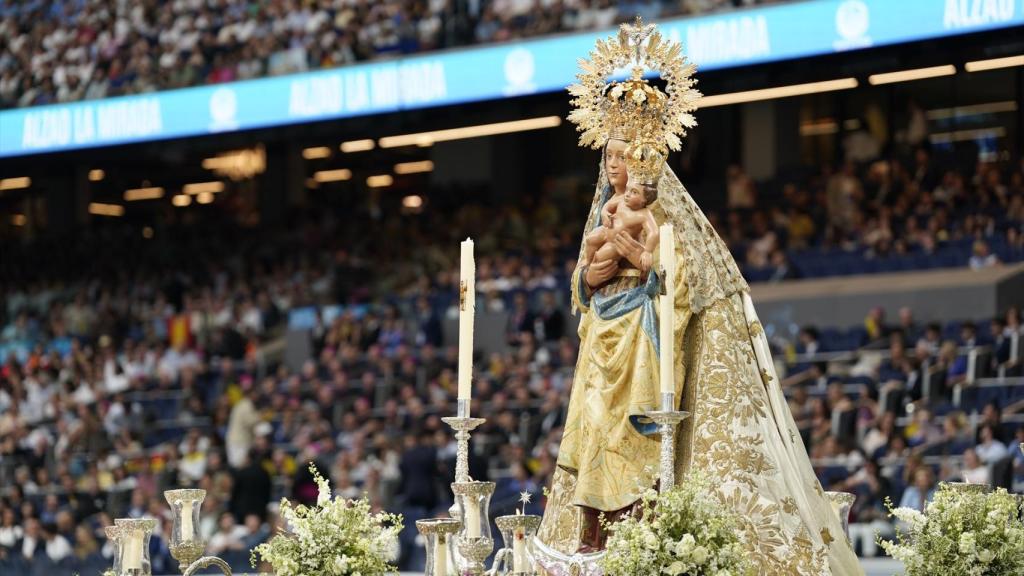 La Virgen de la Almudena.
