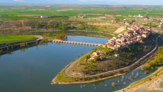 El refugio medieval que conquista al turismo de naturaleza.