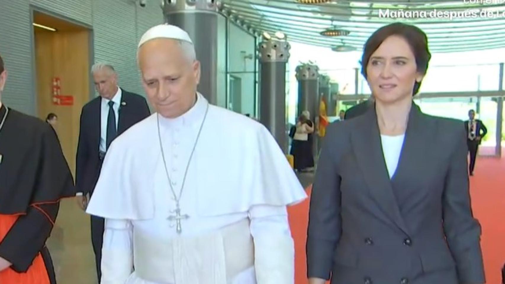 Ayuso junto al Papa.