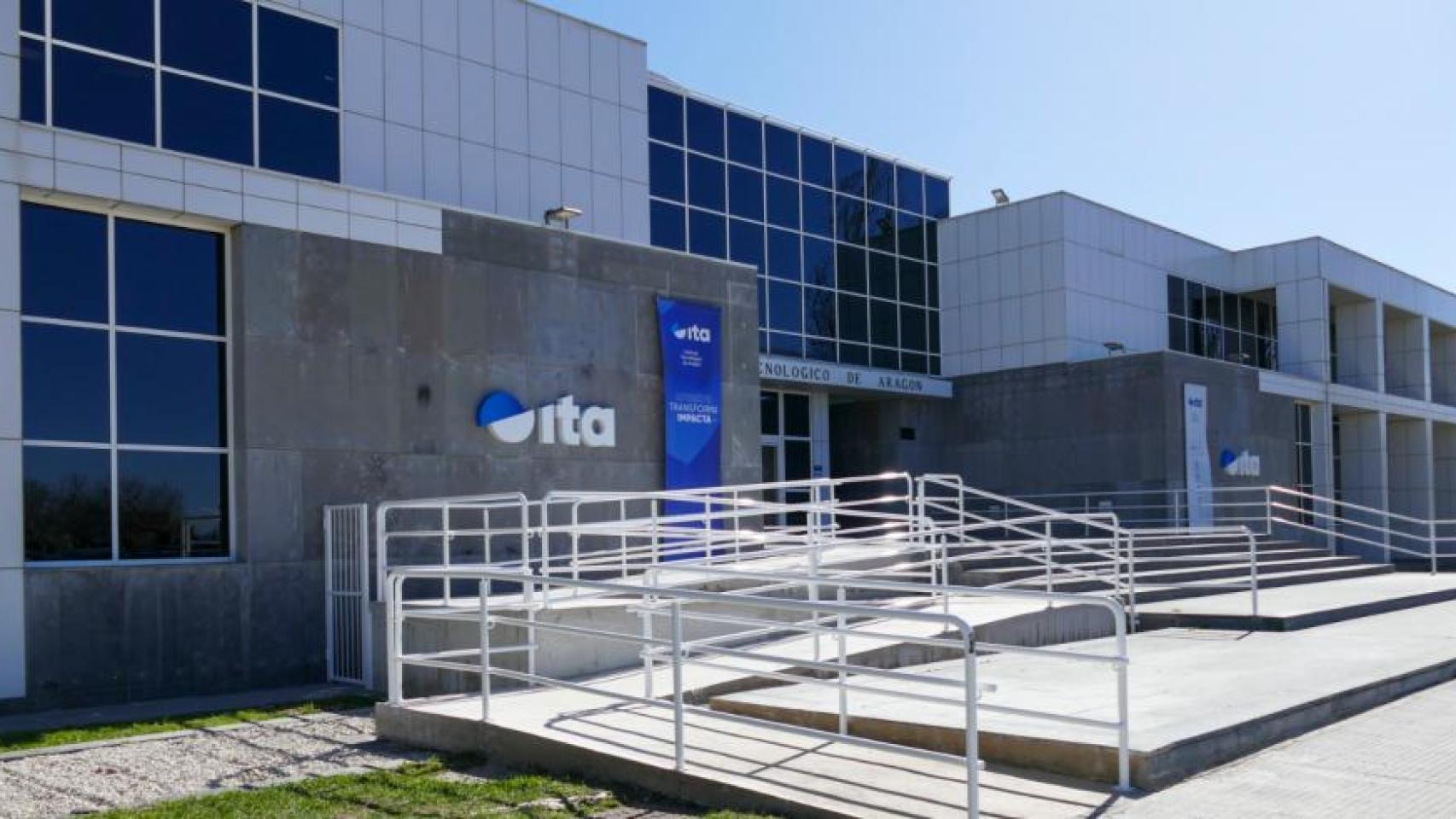 Entrada principal del ITA de Aragón.