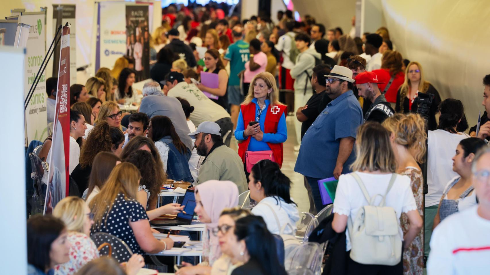 Feria de empleo en Mobility City.