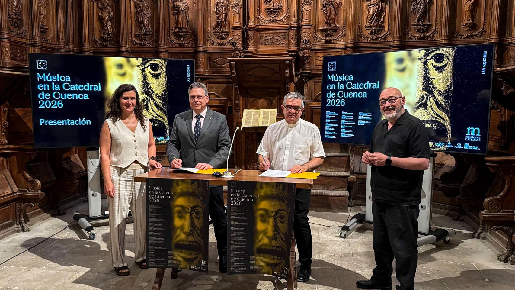 Acuerdo de colaboración entre la Fundación Globalcaja Cuenca y el Cabildo de la Catedral conquense.