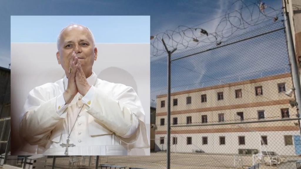 La prisión de Brians I, y una imagen del Papa a su llegada a Barcelona.