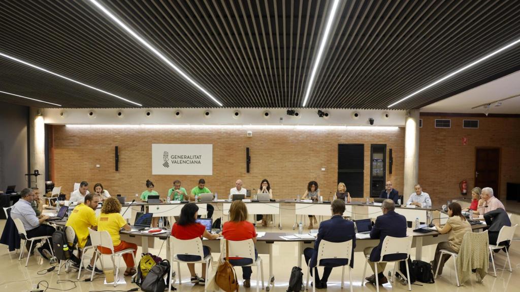 Reunión de la mesa sectorial de Educación este lunes. Ana Escobar / EFE