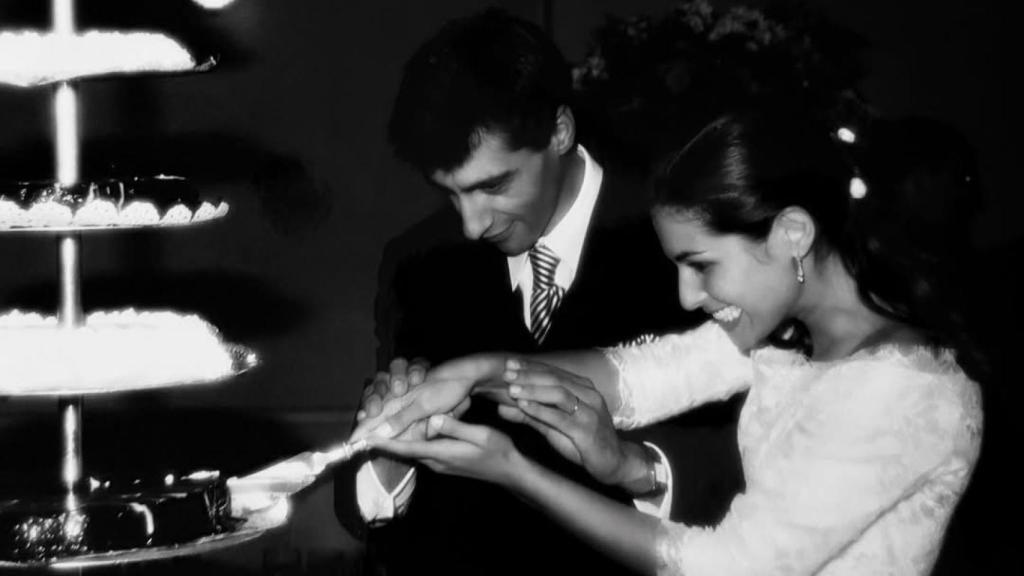 Nuria Roca y Juan del Val, en su boda, el 6 de octubre de 2000.